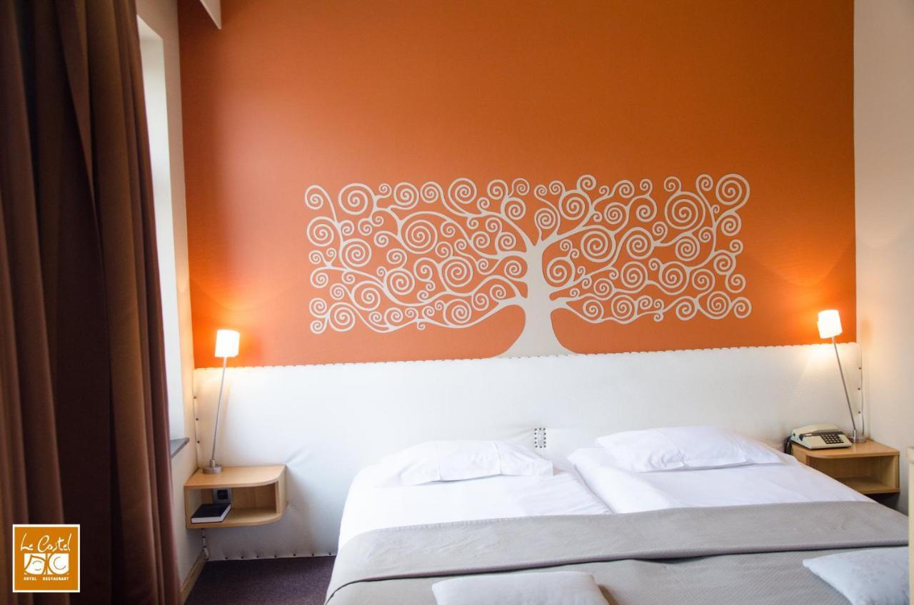 Le Castel Hotel Fosses-La-Ville Екстериор снимка